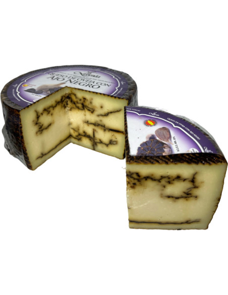 QUESO DE OVEJA CON AJO NEGRO