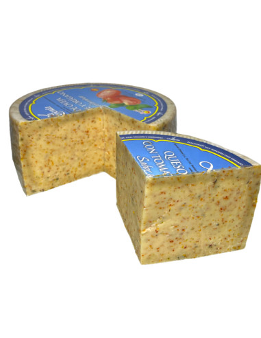 QUESO DE OVEJA CON TOMATE Y ORÉGANO